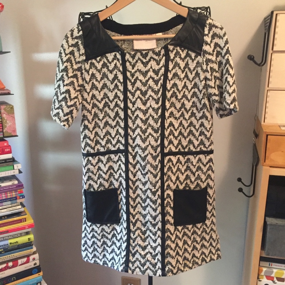 ANTHROPOLOGIE POSTMARK SHIFT DRESS